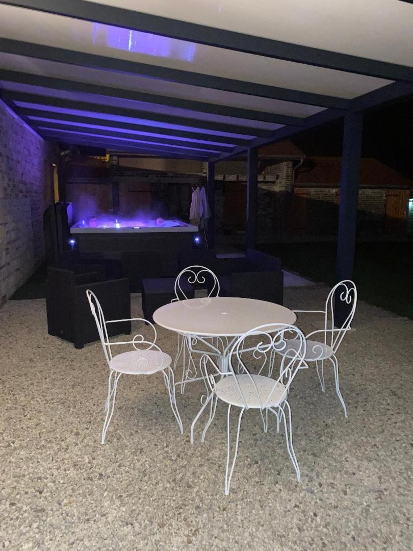 Auberge Du Pied Des Monts Grivy-Loisy Εξωτερικό φωτογραφία
